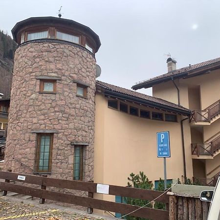 Appartamento La Torre Predazzo Eksteriør billede